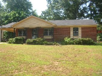 3135 Curzon Ave, Memphis, TN 38118 