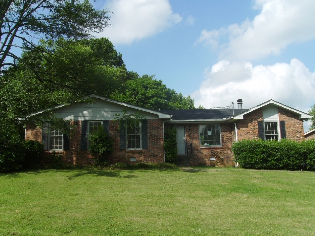 110 Lynhurst Circle, Hendersonville, TN 37075 