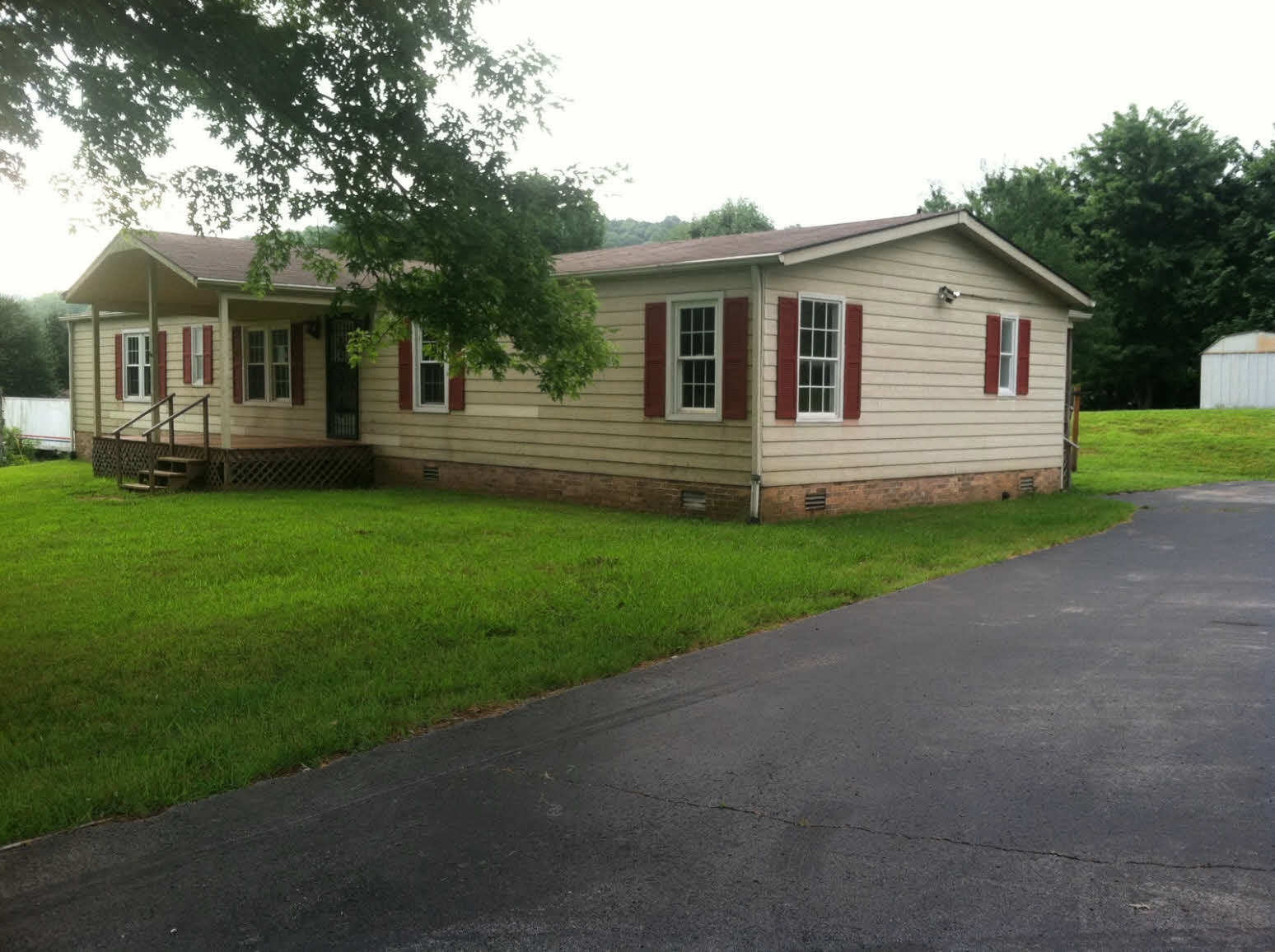 1729 Country Club Rd, Sparta, TN 38583 