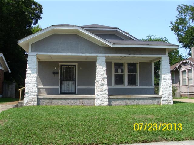 996 Galloway Avenue, Memphis, TN 38105 