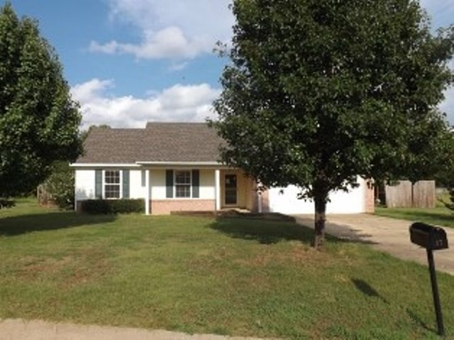 78 Friendship Cir, Mason, TN 38049 