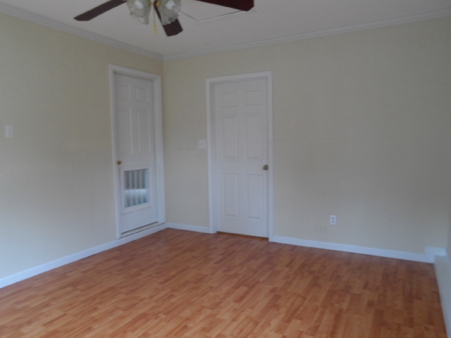 6516 Red Ashe Ln, Knoxville, TN 37918 