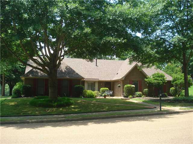 457 E SANGA CIR, Cordova, TN 38018 