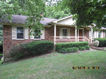 299 Draper Cir, Goodlettsville, TN 37072 