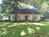 2860 Suesand Dr., Memphis, TN 38128 