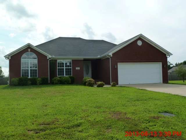 12 Oak Point Drive, Fayetteville, TN 37334 