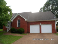 1739 University Drive, Columbia, TN 38401 