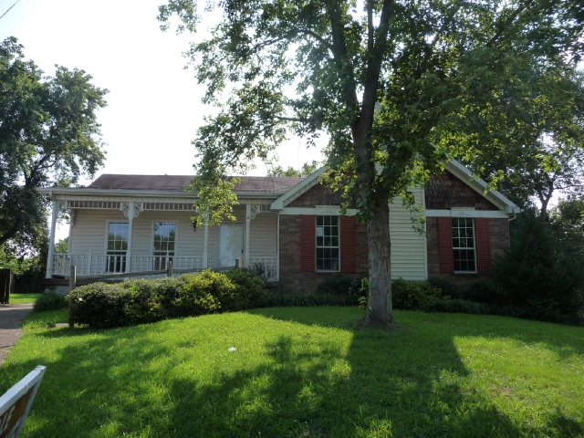 613 Summertime Ct, Antioch, TN 37013 