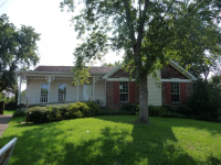 613 Summertime Ct, Antioch, TN 37013 