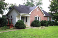 987 Lynchburg Road, Winchester, TN 37398 