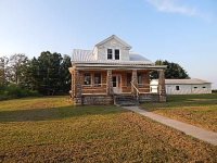 201 Deer Lodge Hwy, Clarkrange, TN 38553 