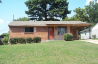 664 Western Park Dr, Memphis, TN 38109 