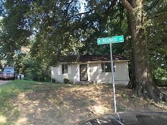2806 W Redbud Cir, Memphis, TN 38114 