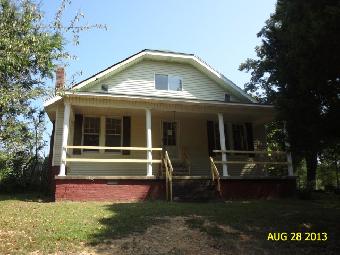 307 Kirkpatrick Dr, Selmer, TN 38375 