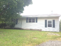 2324 Riverside Dr, Jackson, TN 38301 