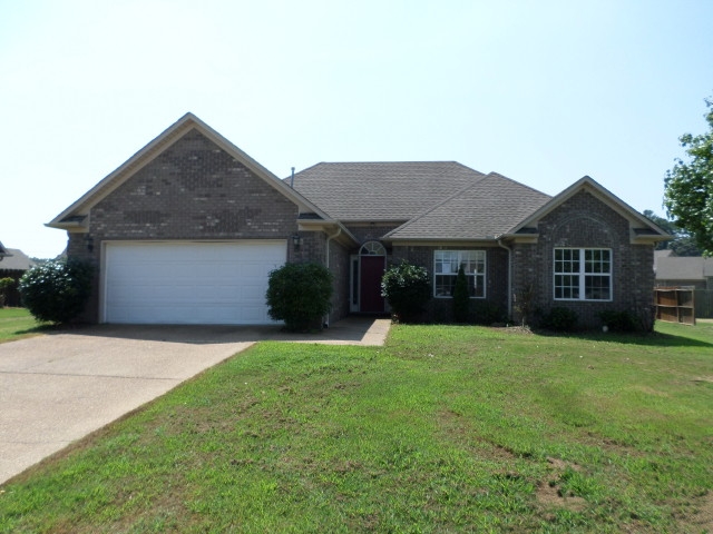 30 Whitney Cove, Jackson, TN 38305 