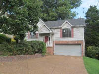 1505 Roundhill Ct, Nashville, TN 37211 