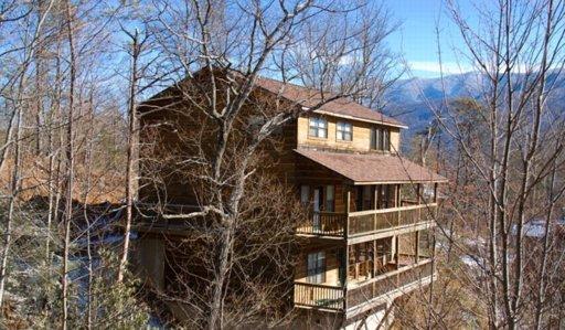 510 Geneva Lane, Gatlinburg, TN 37738 