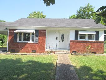 642 E Jefferson St, Pulaski, TN 38478 