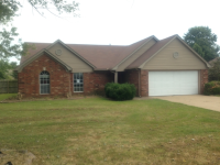 208 Auburn Ave, Dyersburg, TN 38024 
