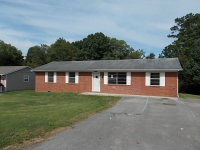 7237 Meadowbrook Cir, Knoxville, TN 37918 