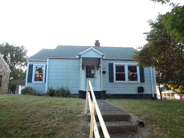 303 Jefferson Ave, Newport, TN 37821 