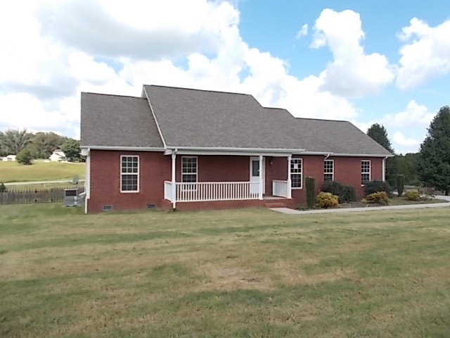 109 Savannah Ln, Madisonville, TN 37354 