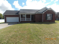 211 Johnny Ruth Ct, Murfreesboro, TN 37127 