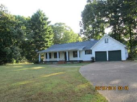 205 E Hills Ter, Dickson, TN 37055 