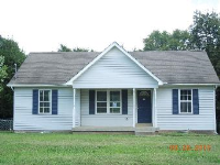 327 Center St, La Vergne, TN 37086 