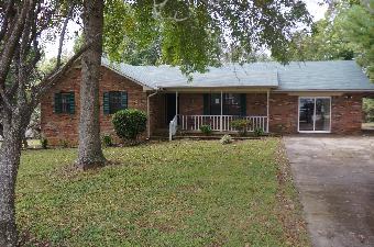 327 Mcdonald Drive, Huntingdon, TN 38344 