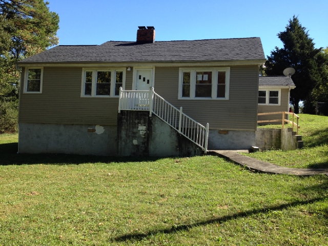 3542 Rockford Boyd Dr, Rockford, TN 37853 