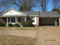 3015 S Mendenhall Rd, Memphis, TN 38115 