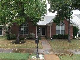 6878 Century Oaks Dr, Cordova, TN 38018 