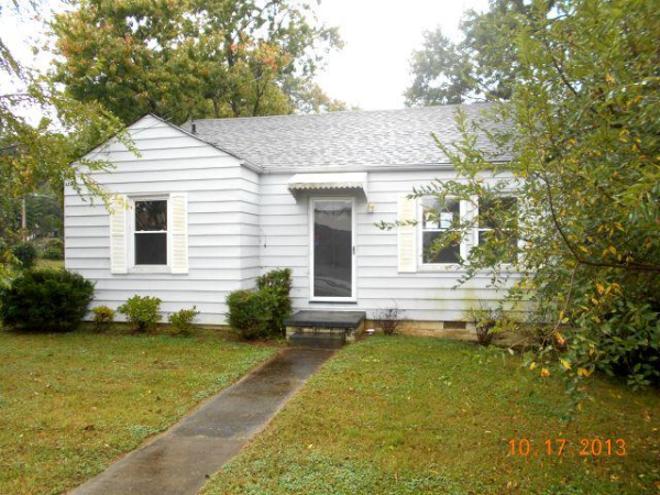 1904 Sevierville Road, Maryville, TN 37804 