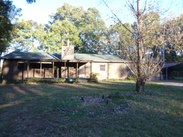 7401 Swift Rd, Greenbrier, TN 37073 