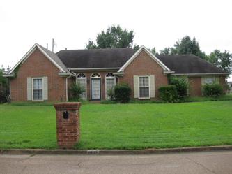 8613 Oak Trl Ln, Cordova, TN 38018 