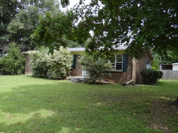 457 John Garrison Rd, Cookeville, TN 38501 