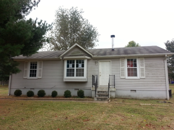 608 Mason Court, White House, TN 37188 