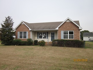 202 Derek Court, Portland, TN 37148 