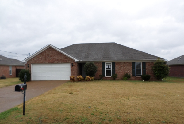 57 Romie Dr, Jackson, TN 38305 