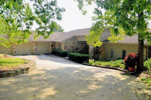 1026 Holiday Drive, Crossville, TN 38555 