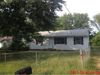 211 Creekside Dr, Clarksville, TN 37042 