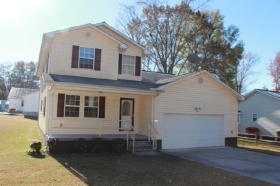 527 Oak St, Athens, TN 37303 