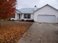 170 Greenwood Dr, Smithville, TN 37166 