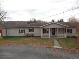 138 Wellington St, Church Hill, TN 37642 