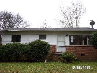 1744 Hillwood Drive, Knoxville, TN 37920 