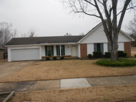 6970 Autumnhill Ln, Bartlett, TN 38135 