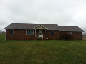 565 White Rd, Portland, TN 37148 