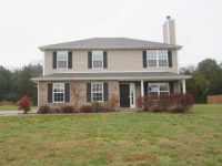 1238 California Dr, Murfreesboro, TN 37129 
